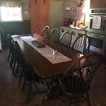 Cottage In The Woods B&B